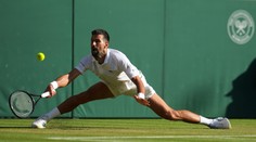 Wimbledon: V semifinále na seba narazia giganti. Novak Djokovič otočil duel, Sinner postúpil bez straty setu