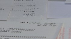 Biznis s nízkymi daňami: Podnikatelia kupujú na internete bločky za benzín či materiál