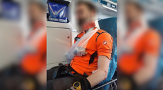 Na bicykli prešiel desiatky kilometrov, nakoniec skončil v nemocnici. Cyklistu šuchlo zrkadlom nákladné auto