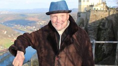 Karel Gott sa už lieči doma a teší sa na návrat do normálneho života