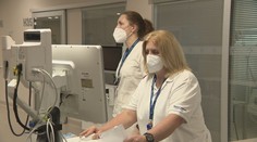 Kopy papierovačiek a málo spánku: Slovenskí zdravotníci sú na hrane síl