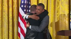 Obamu počas prejavu prekvapil muž s Downovým syndrómom