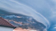 Silné búrky v Česku sprevádzal vzácny jav. Častejšie sa objavuje pri mori