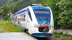 Oslavujú ho ako hrdinu. Strojvedúci v Taliansku dostal infarkt, z posledných síl zatiahol brzdu a zomrel