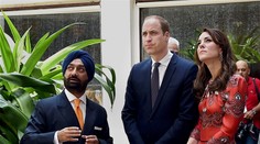 Vojvoda a vojvodkyňa z Cambridgea začali týždňovú návštevu Indie