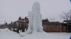 Slovensko sa zmenilo na zimné kráľovstvo. Pozrite si unikátne ľadové fontány
