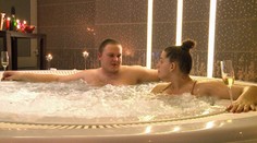 Skóruje Dušan u Nikoly? Ťažká romantika vo vírivke