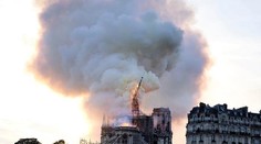 Srdcervúca scéna. Takto sa zrútila hlavná veža najnavštevovanejšej pamiatky