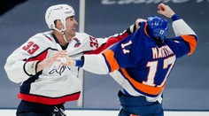 Zdeno Chára absolvoval 70. pästný súboj v NHL. Pozrite si, ako dopadol