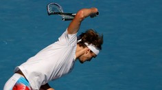 Skrat hviezdneho tenistu. Zvereva vylúčili z turnaja za útok raketou na rozhodcu