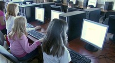 Rómske deti mali prístup ku kvalitnému vzdelaniu