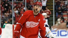VIDEO: Tatar zaznamenal 100. gól v NHL, skóroval aj Pánik