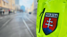 Pri nehode na priechode pre chodov v Sabinove sa zranili traja ľudia vrátane dvoch detí