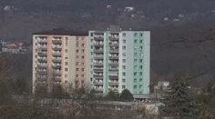 Bytový paradox Slovenska. Jedni nemajú na bývanie, inde sú nehnuteľnosti prázdne