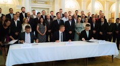 Vzniká strana s provokatívnym názvom. Vynára sa viacero otázok