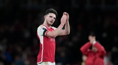 Premier League: Zaváhanie Tottenhamu využil Arsenal, ktorý sa bodovo dotiahol na lídra súťaže