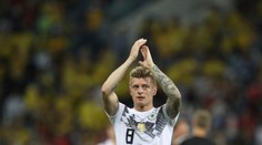 Özilov exspoluhráč sa obul do jeho vyjadrení o rasizme, považuje ich za nonsens