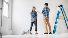 Maľovanie interiéru svojpomocne: Tipy profesionála, ako dosiahnuť dokonalý výsledok