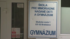 Spolužiaci strelca zo Zámockej cítili pocit viny, že ho nenahlásili. Aj preto pomáhali polícii