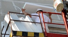 Niektorým sociálne slabším domácnostiam preplatí štát výmenu okien, alebo zateplenie fasády