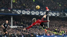 VIDEO: FIFA rozhodla o góle roka. Strelil ho argentínsky diamant Manchestru United