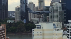 Lietadlo vystrašilo mnohých ľudí na smrť. Pripomínalo to útoky z 11. septembra 2001