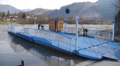 Počas opravy mosta v Strečne bude ľudí cez Váh prevážať kompa. Môže však vzniknúť problém