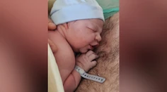 FOTO: Rekordér roka? V slovenskej pôrodnici sa narodil poriadny valibuk, mamička to predtým predpovedala