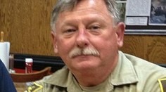 Dojemná snímka policajta obletela internet. Pozrite, čo urobil