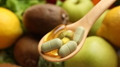 Pozor na nebezpečné kombinácie. Niektoré potraviny môžu zmeniť účinky liekov