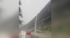 VIDEO: Zábery z R2 pripomínajú divoký vodopád. Diaľničiari situáciu vysvetľujú