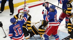 Halák vychytal výhru Bostonu, Chára asistoval