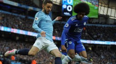 Man City zdolal Leicester parádnou strelou Kompanyho a je blízko titulu