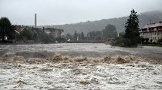 Niektoré časti Rakúska sa dočkali sneženia. Inde vyhlásili oblasti katastrofy