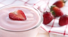 TEST jahodových jogurtov. Ktorý je podľa odborníka najlepší?