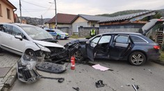 Ranná jazda sa v Humennom skončila zrážkou. Maloletá osoba utrpela zranenia