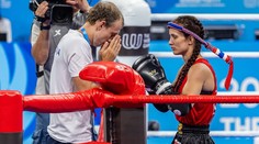 Monika Chochlíková nezopakuje zlato spred troch rokov, no bude bojovať o medailu. V semifinále tesne neuspela