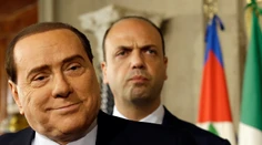 Číňania by mali prevziať kontrolu AC Miláno, Berlusconi končí
