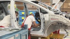 V trnavskej automobilke sa vedenie a odbory dohodli na zvýšení miezd