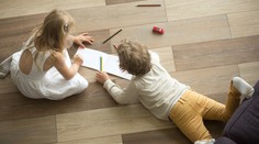 Starší súrodenci sú úspešnejší ako mladší. Čo je za tým?