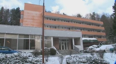 Mladé dievčatá si z kúpeľov v Bardejove odniesli blchy, skončili na antibiotikách