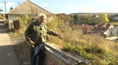 Bývanie v dvojdome sa im vypomstilo, sused totiž svoju časť zbúral