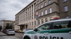 Polícia preverovala bombovú hrozbu na súdoch po celom Slovensku