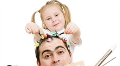 Je česanie dcér nočná mora oteckov?