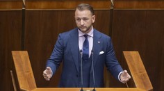 Poslanci budú pokračovať v diskusii k odvolávaniu ministra vnútra v stredu