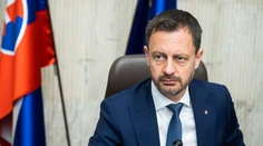 Premiér Heger: Neviem si predstaviť, že by teraz nastúpila úradnícka vláda