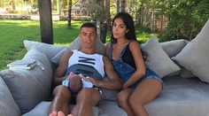 Cristiano Ronaldo potvrdil, že bude opäť otcom. Prezradil, čo mu ako otcovi nejde