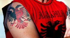 Iba 24-ročný mladík zavraždil v Albánsku osem príbuzných vrátane žien a detí