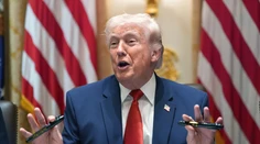 Vulgárny útok Trumpa na Irán: Otvorte ten zas**ný prieliv, vy šialení bastardi