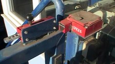 Muž sa vážne zranil na píle